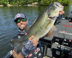 Secret Bass Fishing Technique! The Sliding Weight Rig – Ike's Fishing Blog