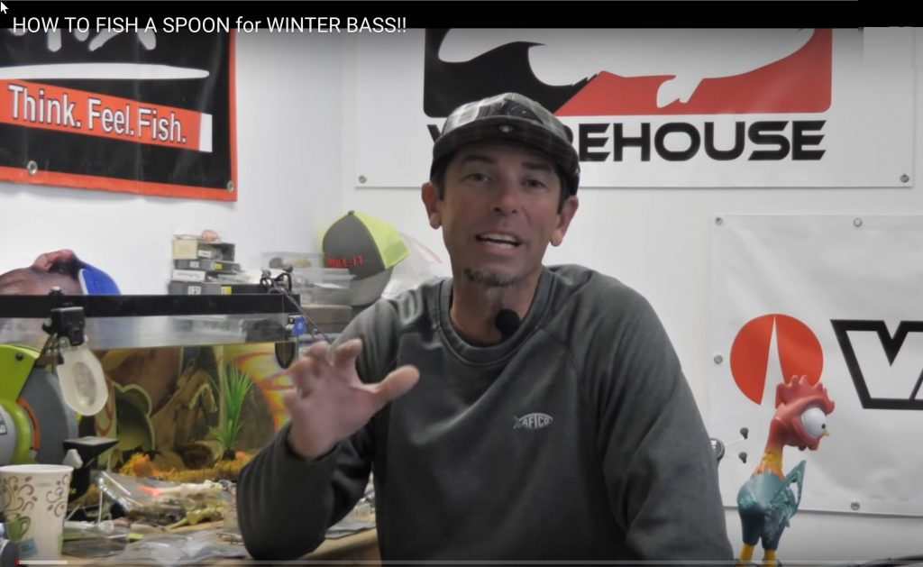 HOW TO FISH A SPOON for WINTER BASS!