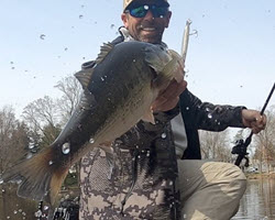 How to Pick a Jig for Year-Round Fishing