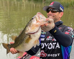 The Ultimate Guide to Being a Great Co-Angler in a Bass Tournament